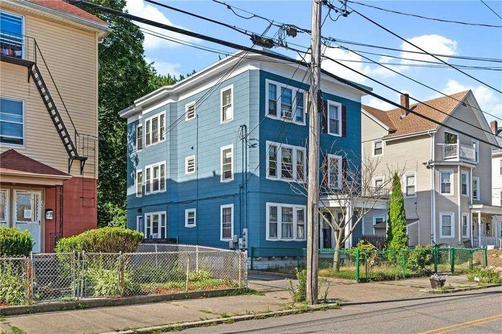 266 Sayles Ave Unit 2 #2 - Photo 3 of 23