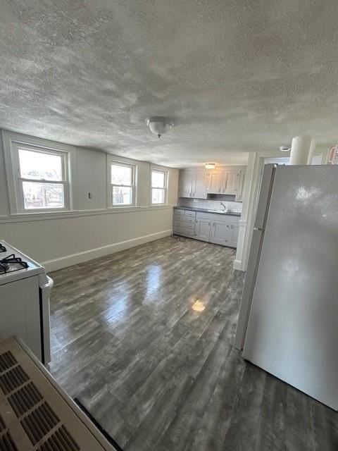 50 Reynolds St Apt 3 #3 - Photo 4 of 12