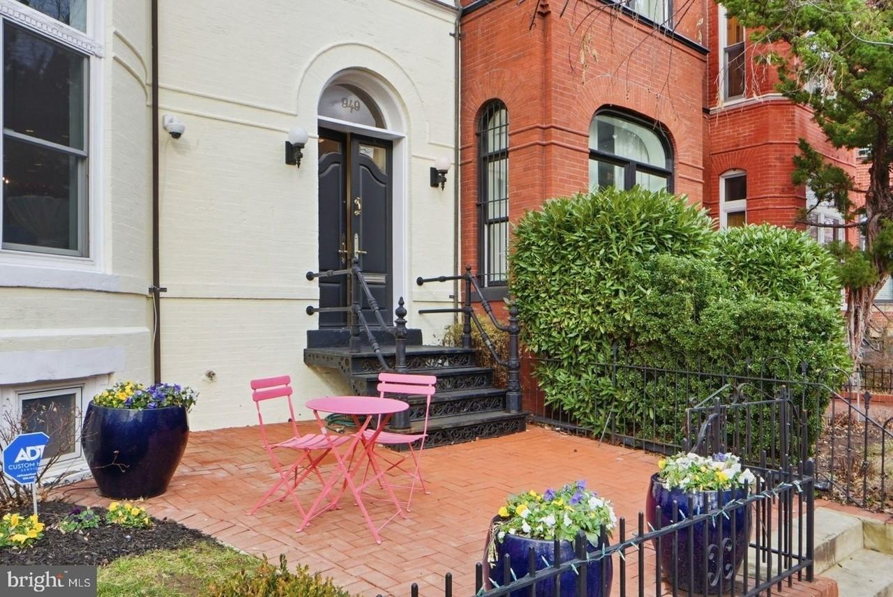 949 S St Nw - Photo 3 of 44