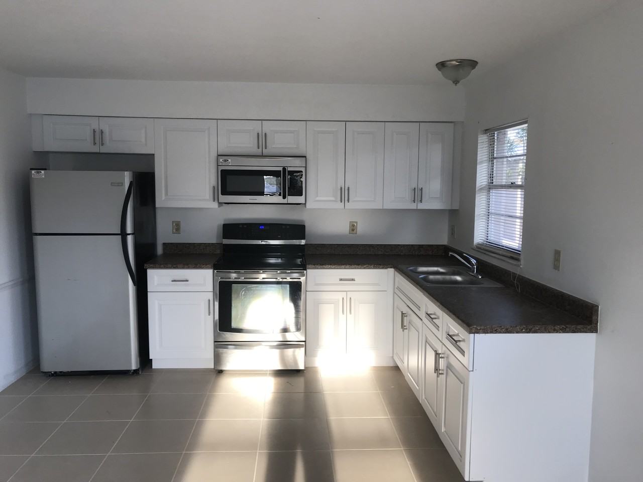 16890 Carmen Ave #16902 - Photo 5 of 9