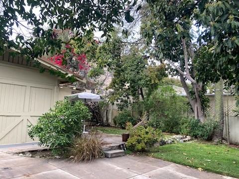1545 N Fairfax Ave - Photo 4 of 24