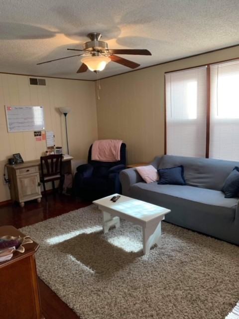 132 Wolford St #A - Photo 4 of 16