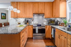 featured image of 1003 Wave Rd