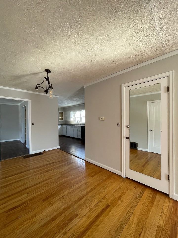 1414 Franklin St #MAIN - Photo 6 of 12