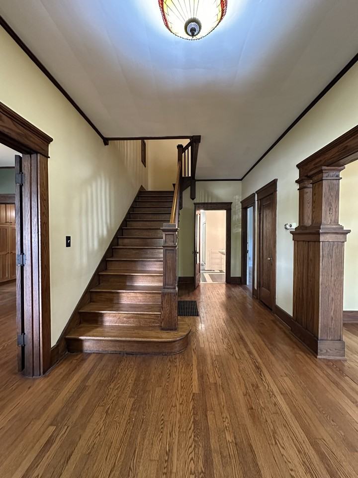 279 Littleton St - Photo 3 of 26