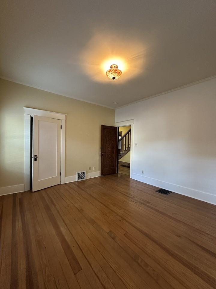 279 Littleton St - Photo 7 of 26