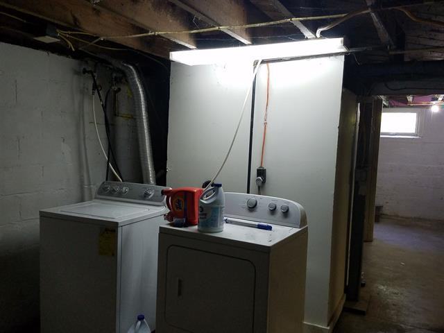 930 N Chauncey Ave - Photo 7 of 12