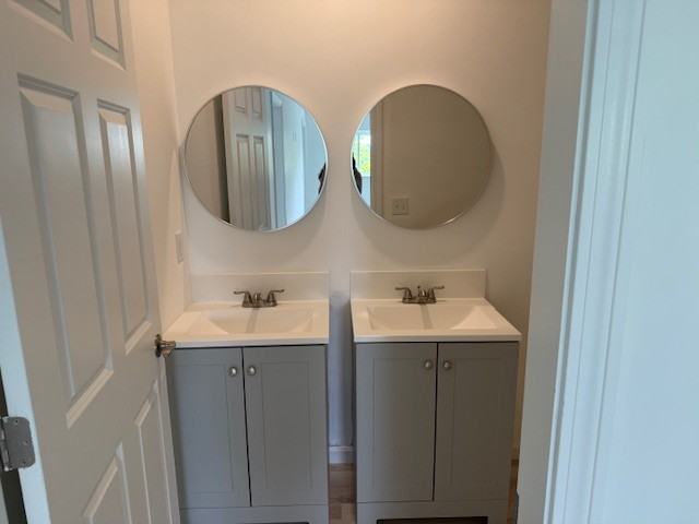 64 Pine St #2D - Photo 3 of 15