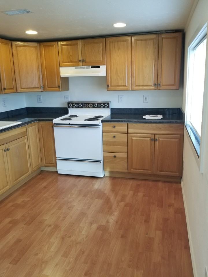 5023 E 29th Ave - Photo 7 of 14