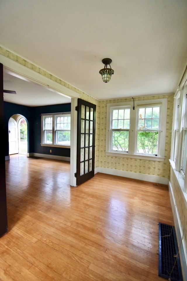 451 Littleton St - Photo 5 of 16