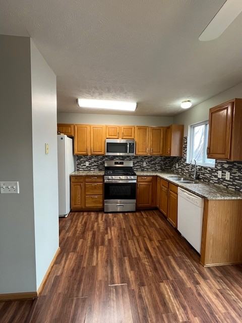 17721 Edna St - Photo 7 of 24