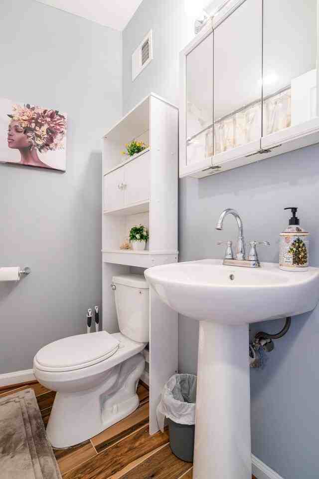 2005 Cecil Ave #3 - Photo 3 of 18