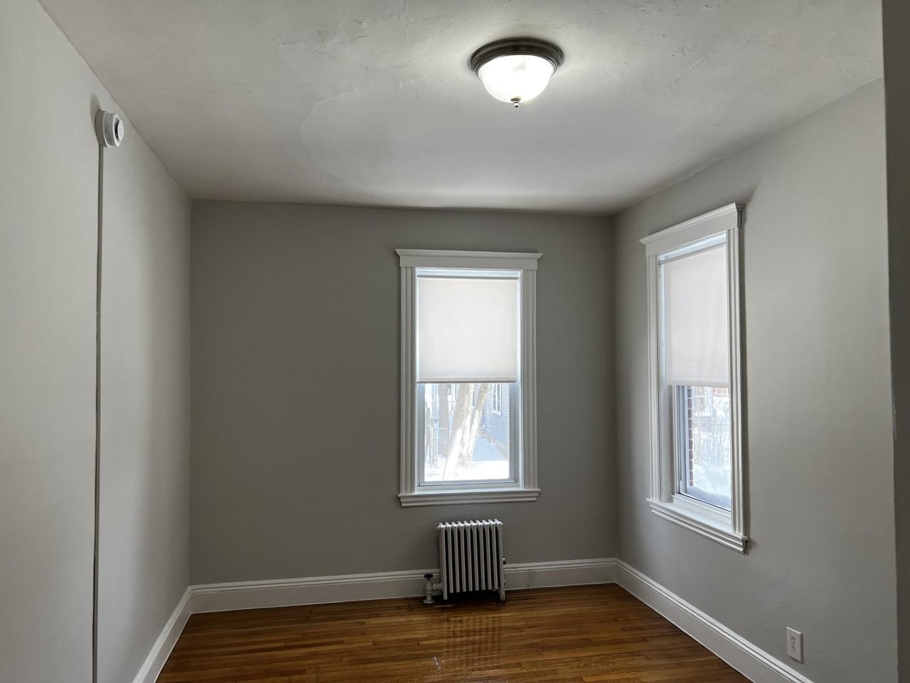 1140 River Street Ter - Photo 2 of 5