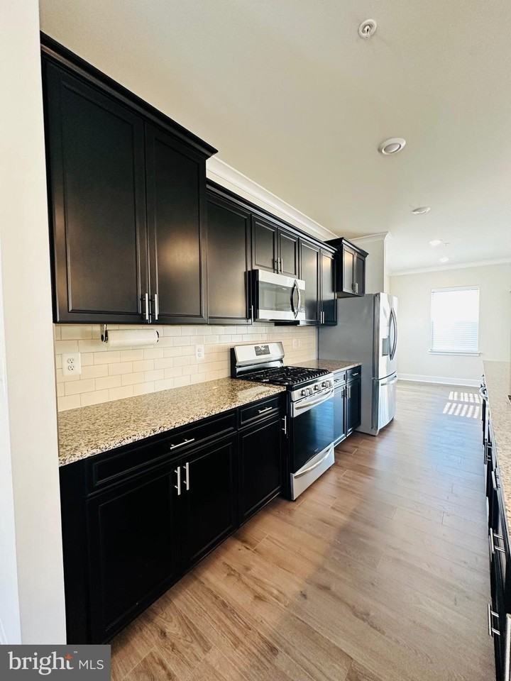 5835 Kate Chopin Pl - Photo 7 of 28