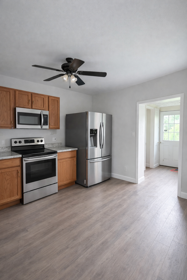 525 Baltimore St #2 - Photo 5 of 13