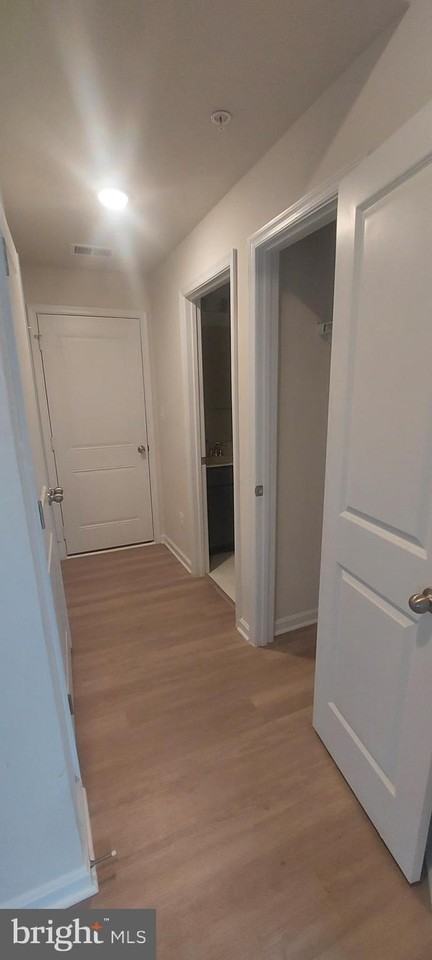 2563 Hopton Ln - Photo 3 of 26