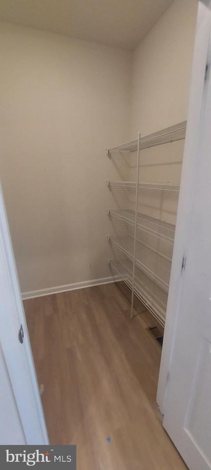 2563 Hopton Ln - Photo 7 of 26