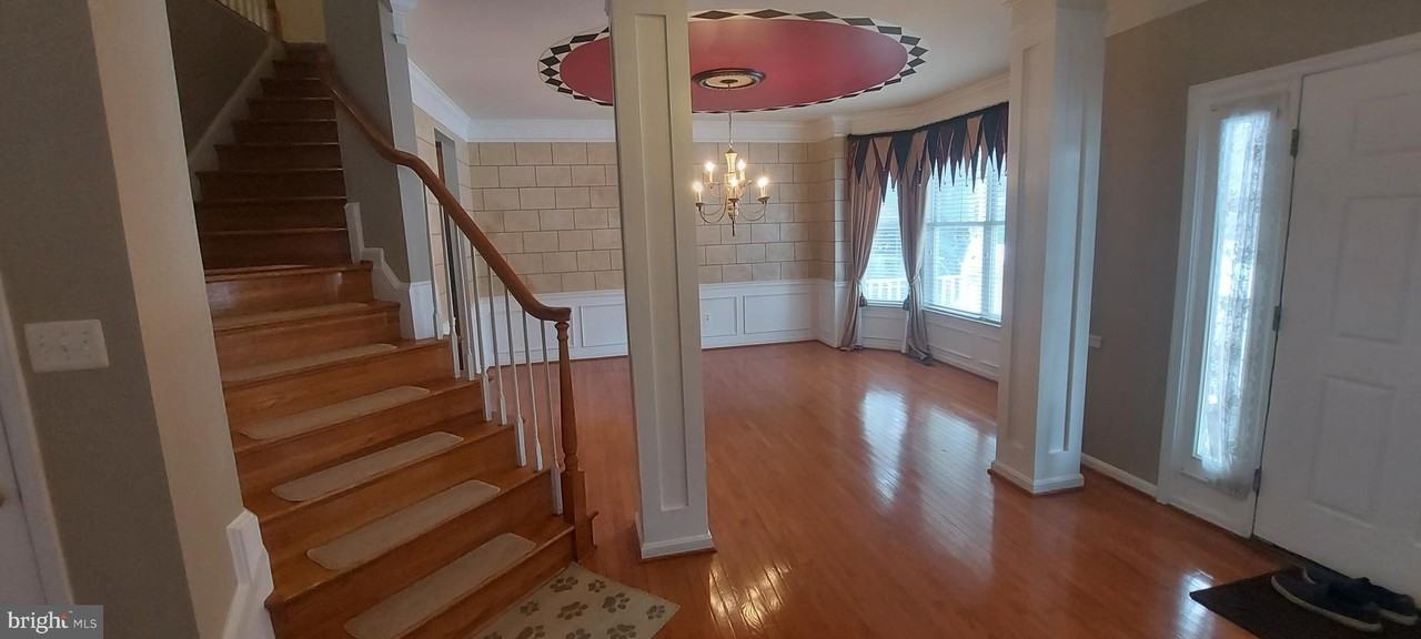 23503 Sugar View Dr - Photo 4 of 49