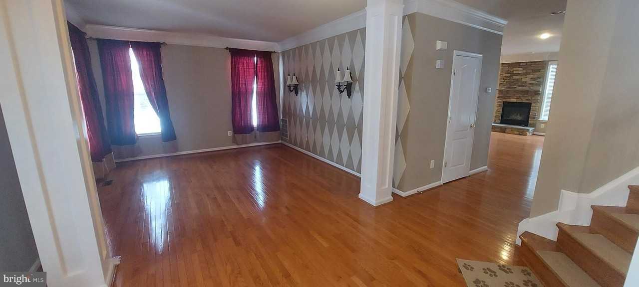 23503 Sugar View Dr - Photo 5 of 49