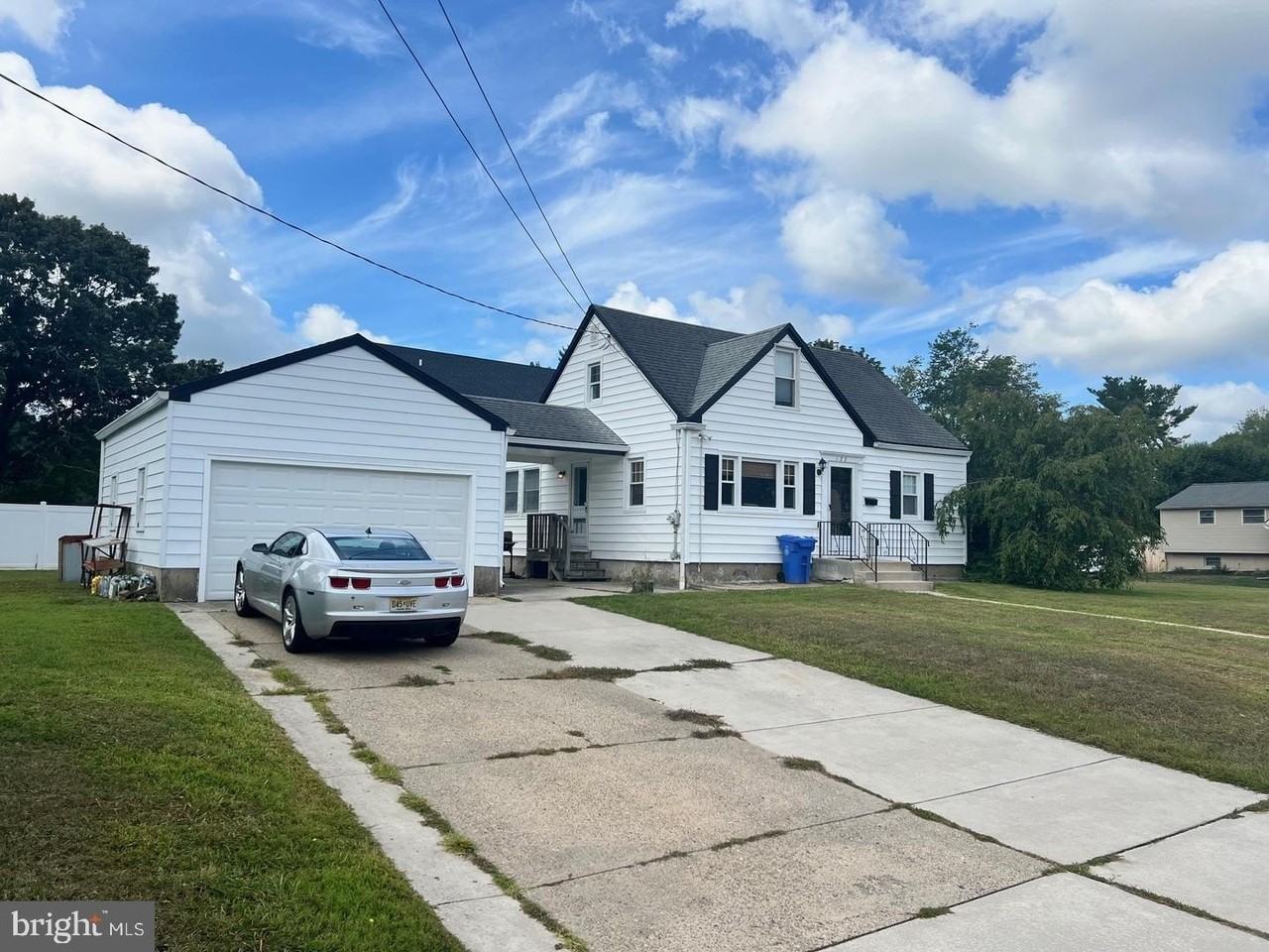 122 Cornell Rd - Photo 2 of 9