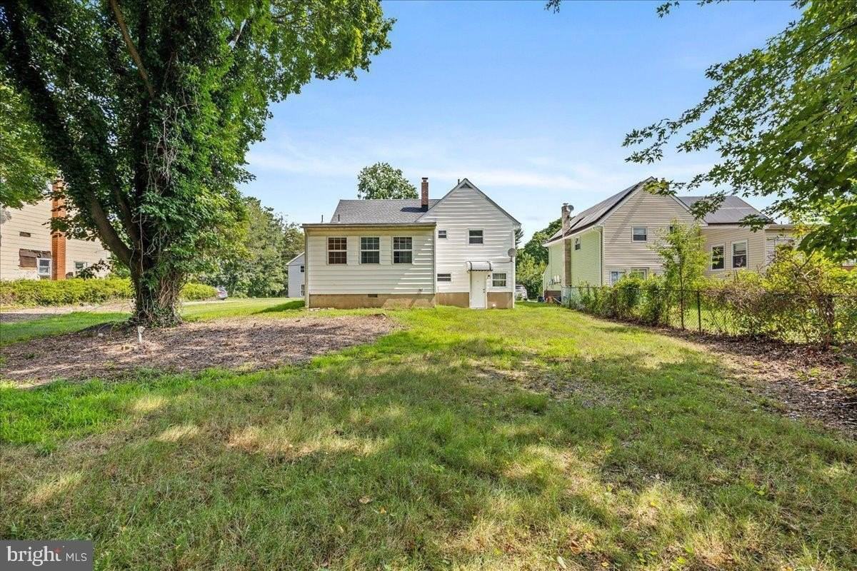 404 Franklin Rd - Photo 3 of 24