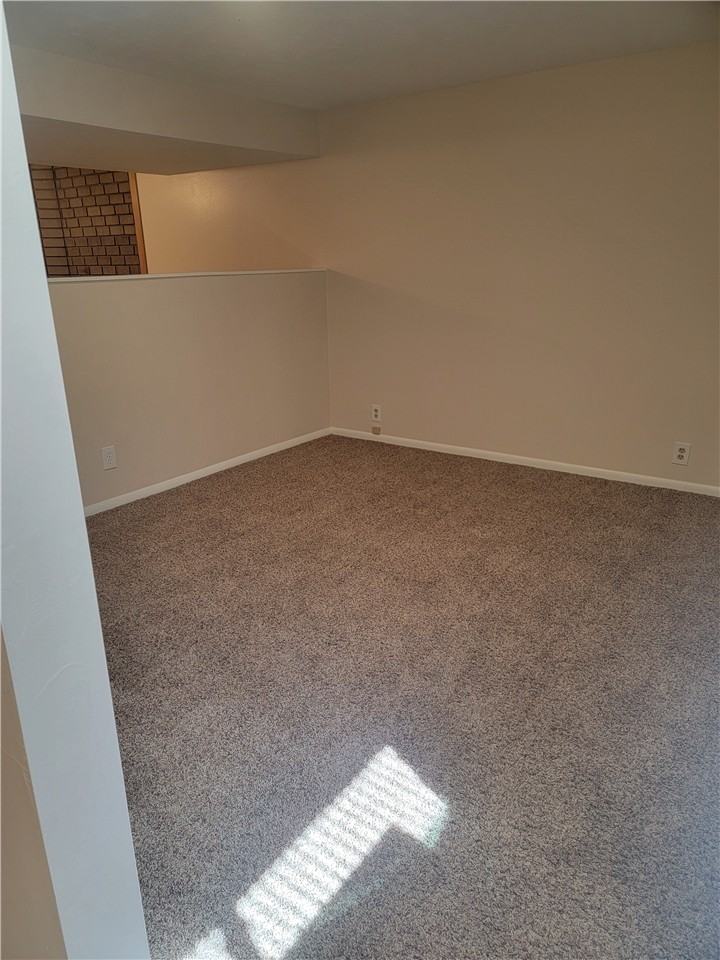 1346 E Rosa Cir - Photo 3 of 5