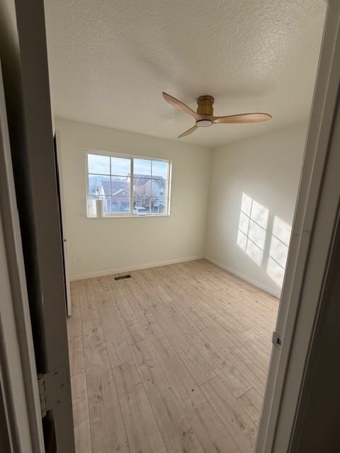 103 Sw - Photo 4 of 6