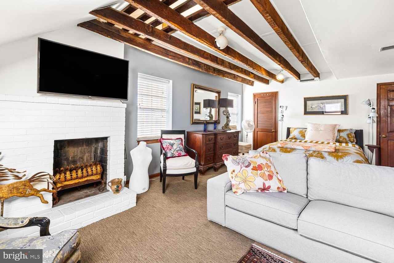 516 S 3rd St Unit 3 #3 - Photo 5 of 23