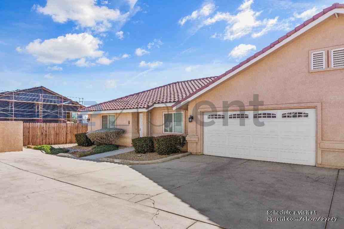 16201 Viho Rd #4 - Photo 2 of 28