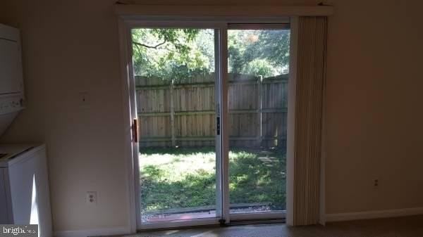 7715 - STUDIO IDYLWOOD Road unit: Studio Apt #APT - Photo 7 of 10