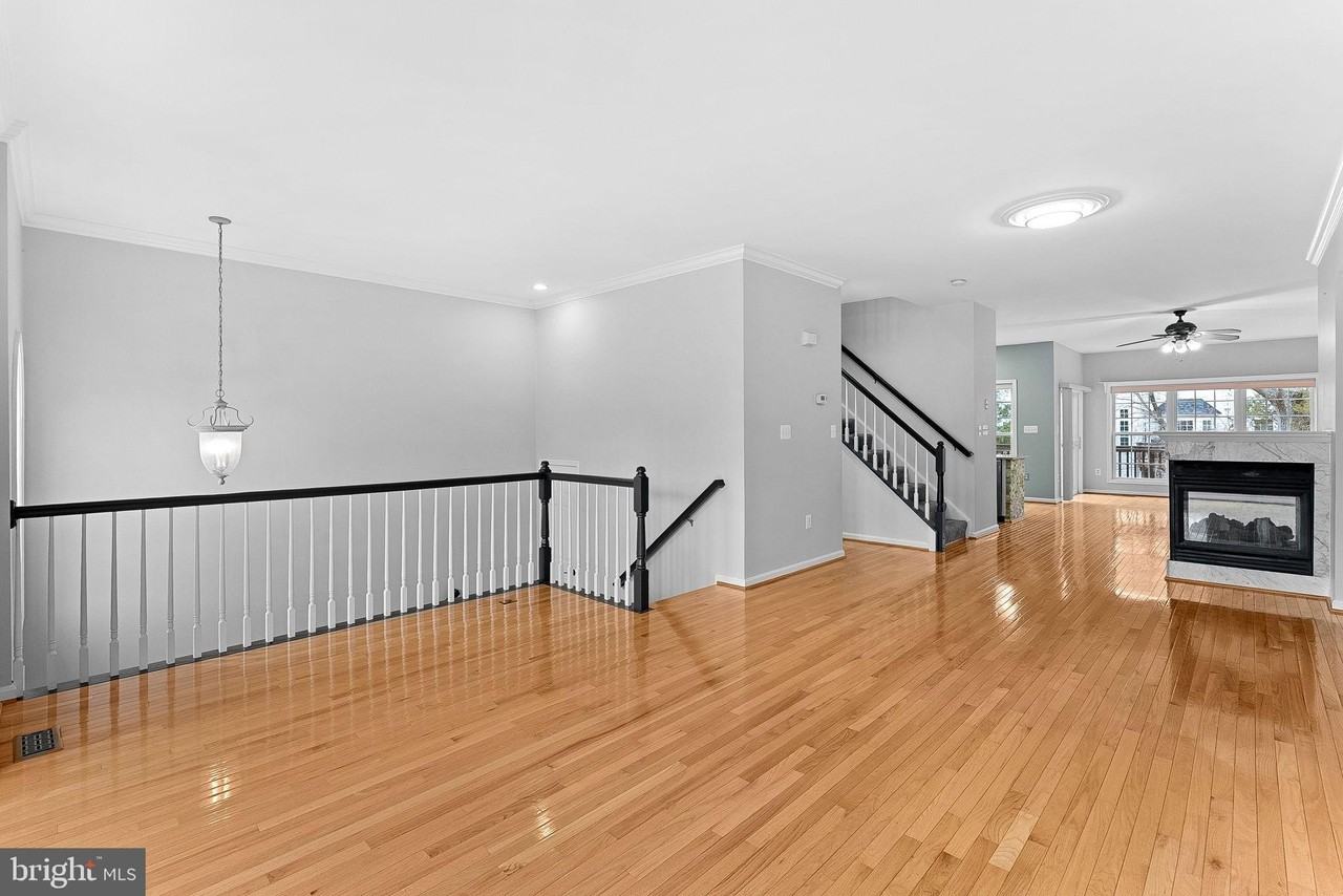 13584 Cedar Run Ln - Photo 7 of 50