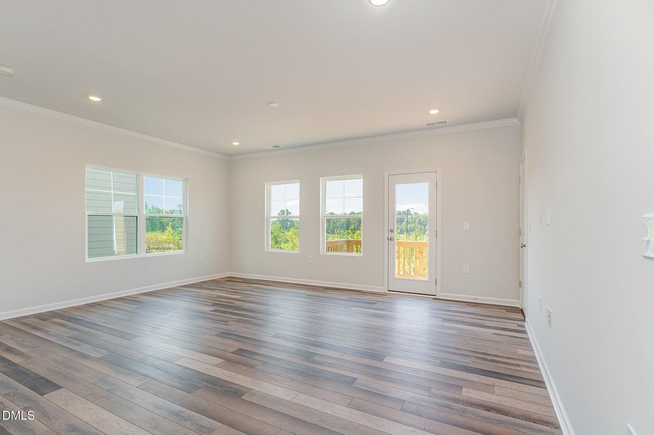 2132 Terrawood Dr - Photo 3 of 25