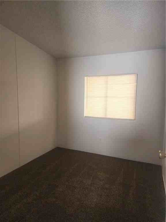 691 Church St - Photo 5 of 6