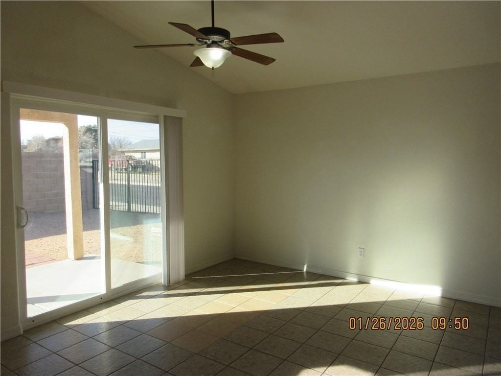 2704 Louise Ave - Photo 3 of 9