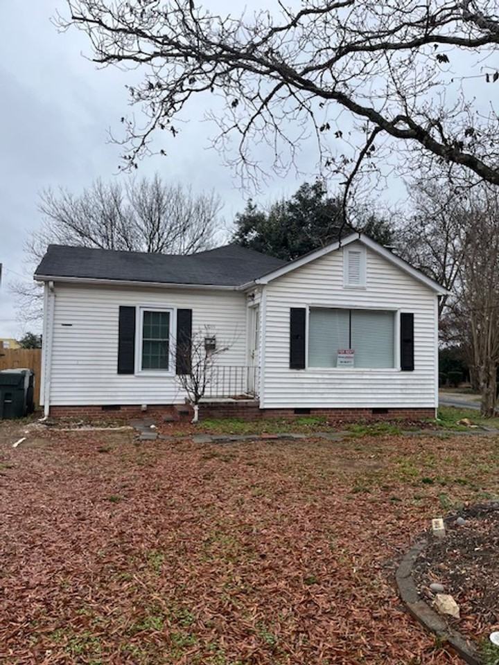 1011 Ebenezer Avenue Ext - Photo 2 of 22