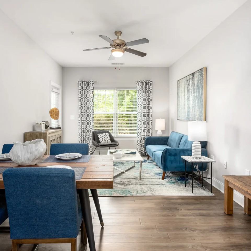 Retreat at the Park - Photo 4 of 24