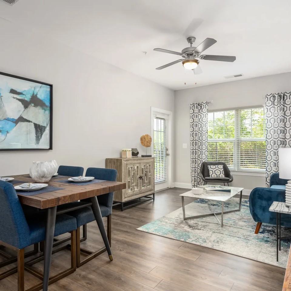 Retreat at the Park - Photo 3 of 24