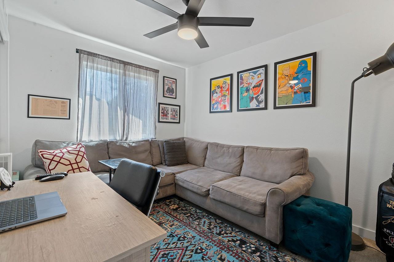 4902 Carsonhill Dr - Photo 7 of 20