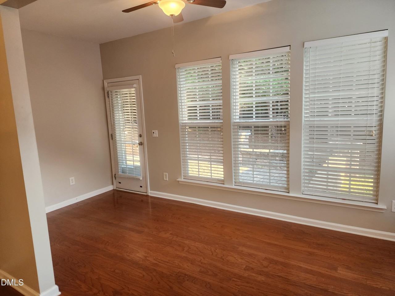 3912 Cathedral Bell Rd - Photo 4 of 28