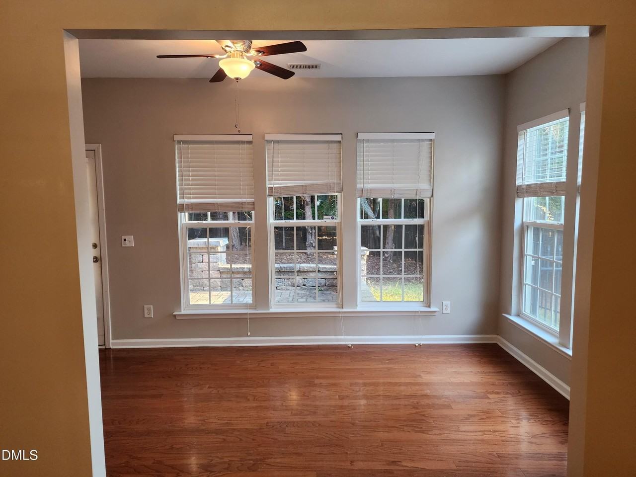 3912 Cathedral Bell Rd - Photo 6 of 28