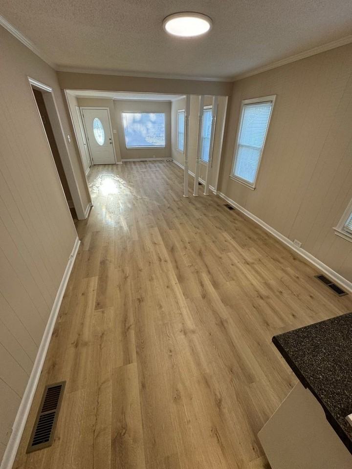 820 Patton St - Photo 6 of 20