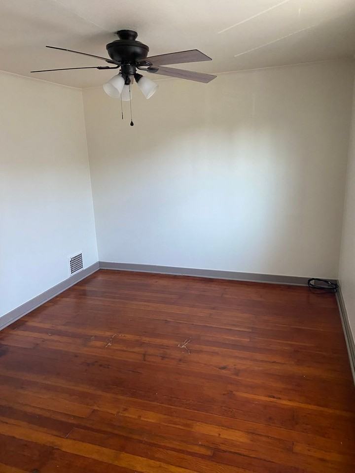 642 N Mary St - Photo 7 of 12