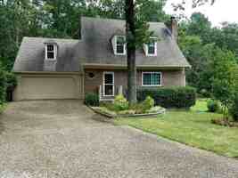 featured image of 2521 Echo Valley Dr