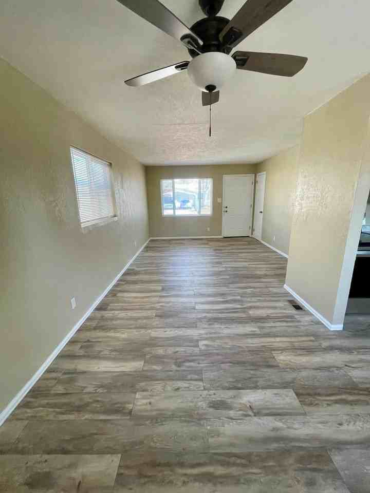 46 Goret Dr - Photo 3 of 13