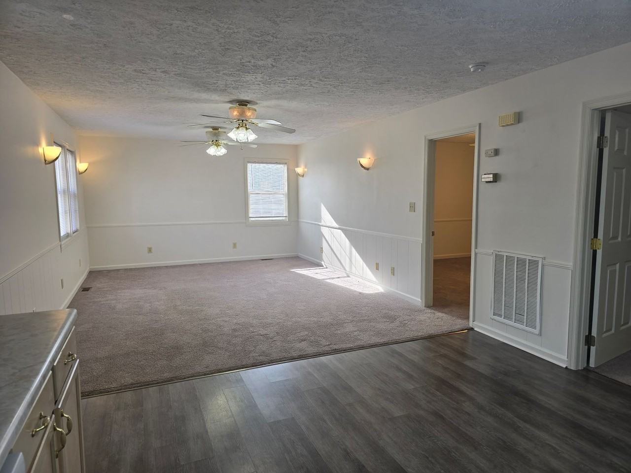 100 Easy Ln - Photo 5 of 12