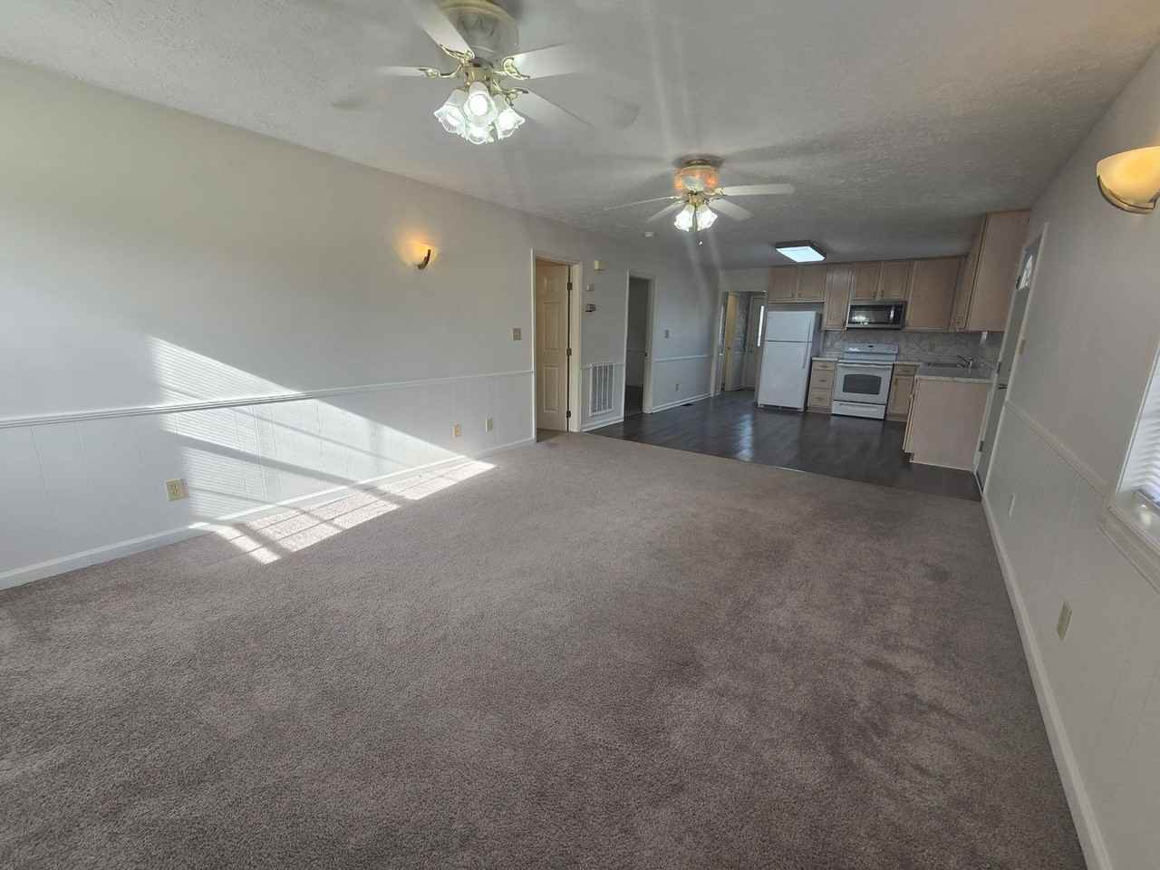 100 Easy Ln - Photo 7 of 12