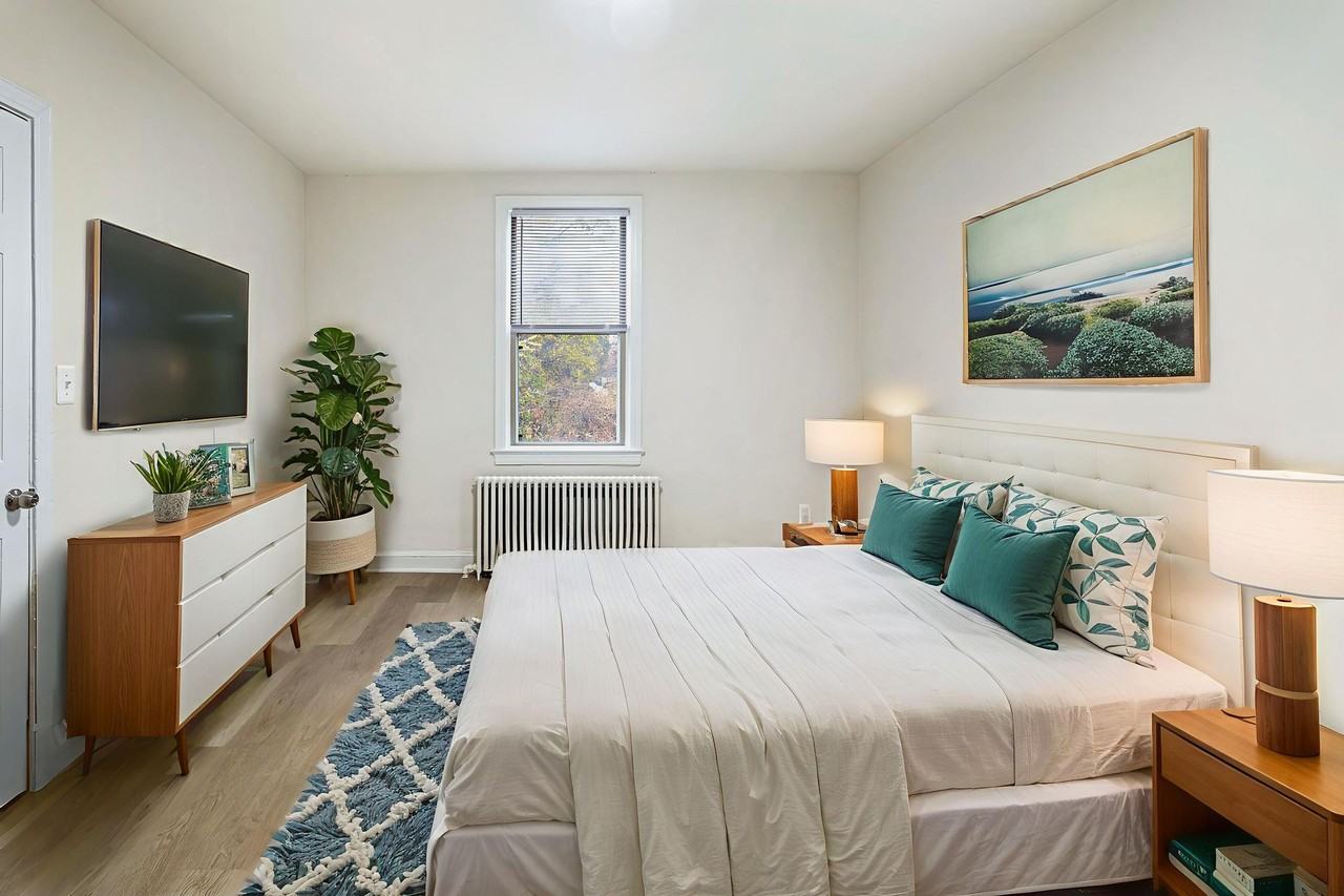 Somerset & Sheridan Apartment Homes - Photo 6 of 7