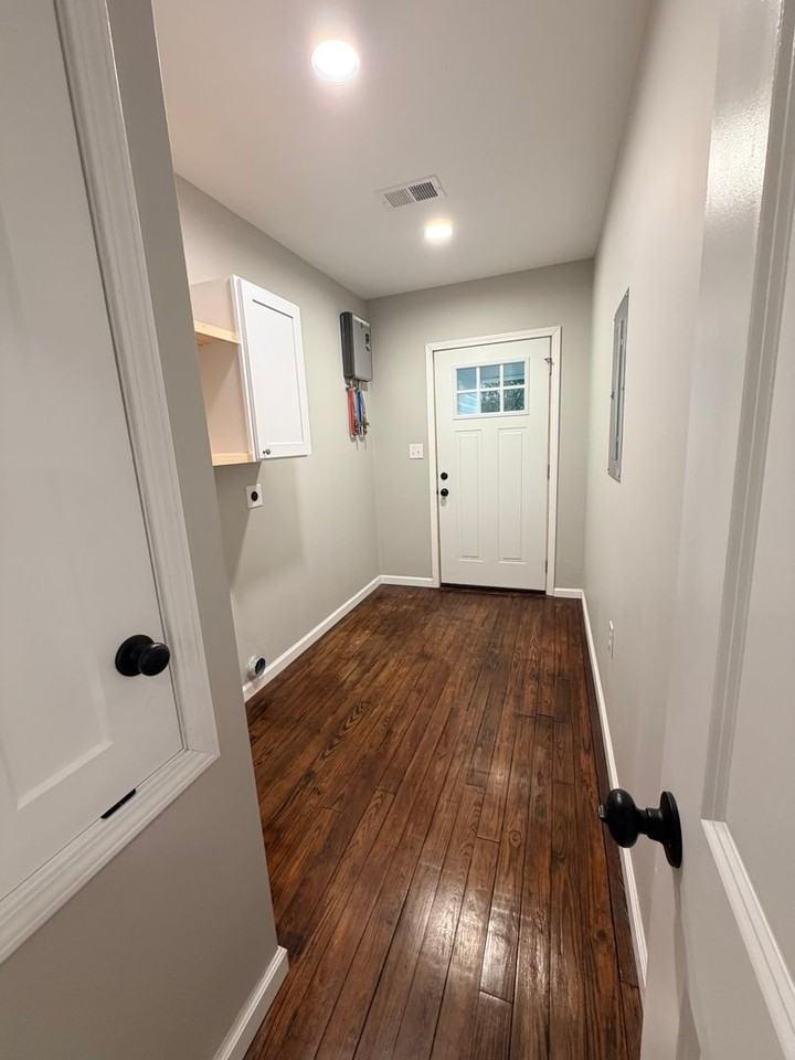 4502 Cauley Ln - Photo 5 of 23