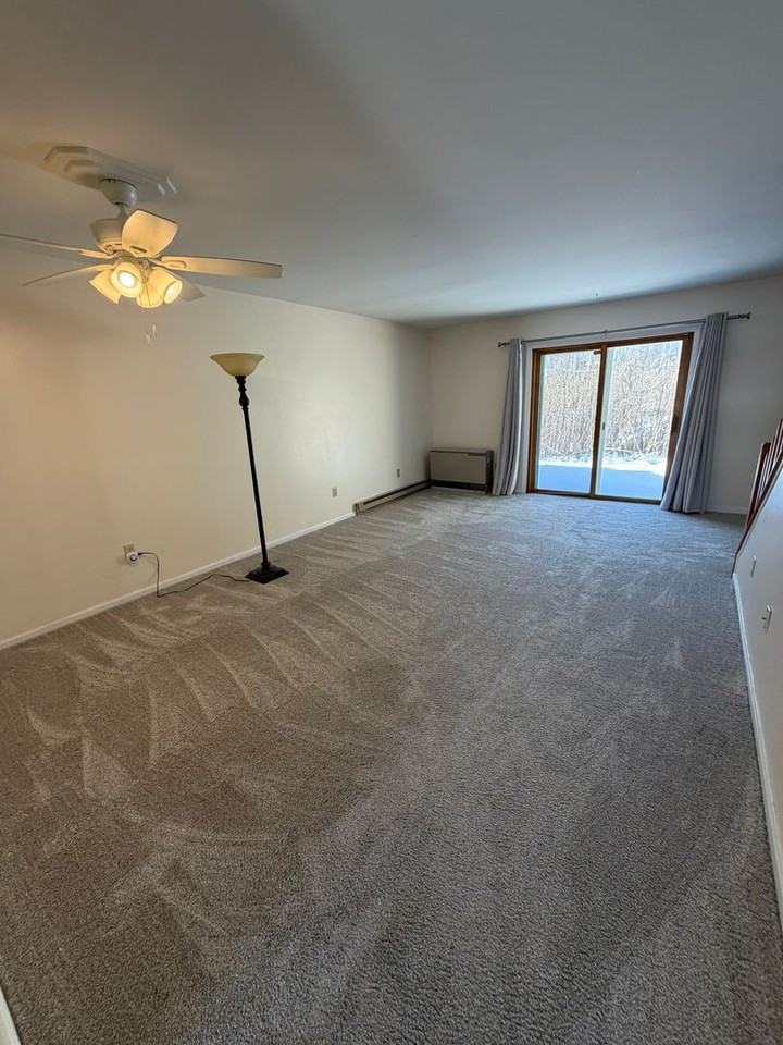 62 Hayes Ave #1 - Photo 7 of 26