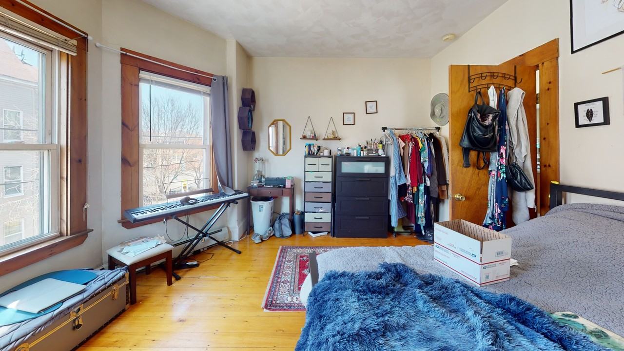 43 Mozart St #3 - Photo 3 of 15